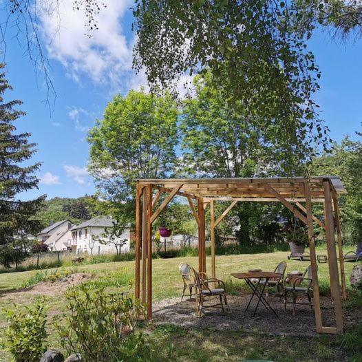 Domaine Les Pradets Bed and Breakfast La Bourboule Buitenkant foto